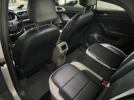 VOLKSWAGEN T-Cross 1.4 4P 250 TSI FLEX HIGHLINE AUTOM�TICO, Foto 12