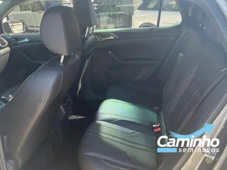 VOLKSWAGEN T-Cross 1.4 4P 250 TSI FLEX HIGHLINE AUTOM�TICO, Foto 8