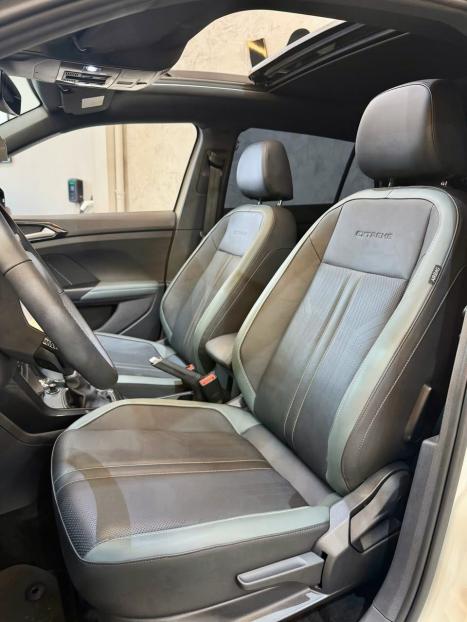 VOLKSWAGEN T-Cross 1.4 4P 250 TSI FLEX HIGHLINE AUTOM�TICO, Foto 10