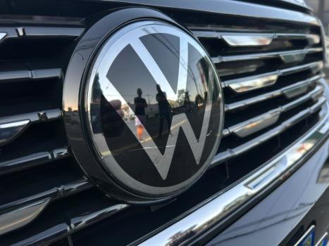 VOLKSWAGEN T-Cross 1.4 4P 250 TSI FLEX HIGHLINE AUTOM�TICO, Foto 4