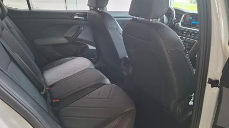 VOLKSWAGEN T-Cross 1.0 4P 200 TSI FLEX COMFORTLINE AUTOM�TICO, Foto 3