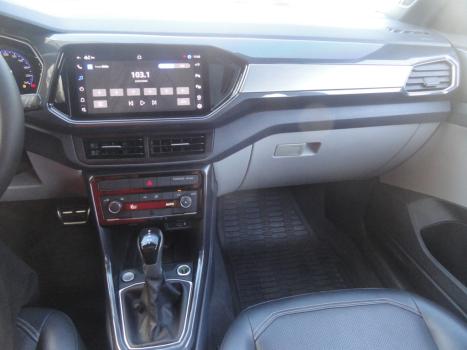 VOLKSWAGEN T-Cross 1.4 4P 250 TSI FLEX HIGHLINE AUTOM�TICO, Foto 14