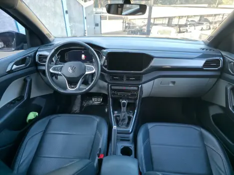 VOLKSWAGEN T-Cross 1.4 4P 250 TSI FLEX HIGHLINE AUTOM�TICO, Foto 9