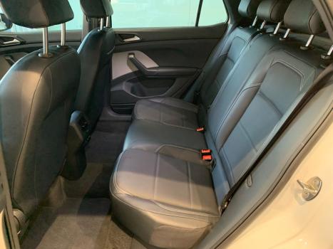 VOLKSWAGEN T-Cross 1.4 4P 250 TSI FLEX HIGHLINE AUTOM�TICO, Foto 6