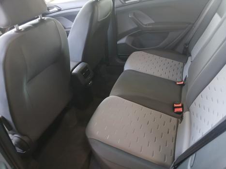 VOLKSWAGEN T-Cross 1.0 4P 200 TSI FLEX COMFORTLINE AUTOMÁTICO, Foto 6