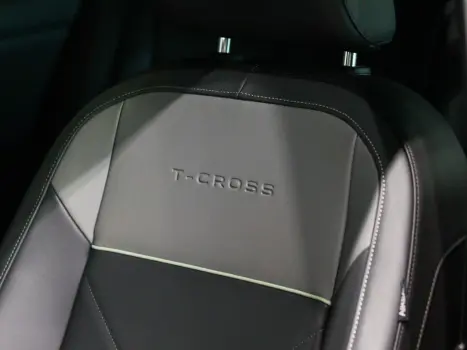 VOLKSWAGEN T-Cross , Foto 14