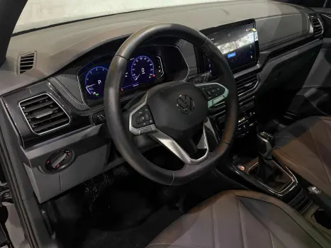 VOLKSWAGEN T-Cross , Foto 15