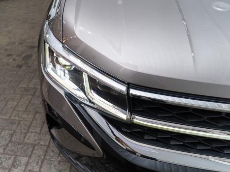 VOLKSWAGEN Taos 1.4 16V 4P FLEX 250 TSI HIGHLINE AUTOMTICO, Foto 27