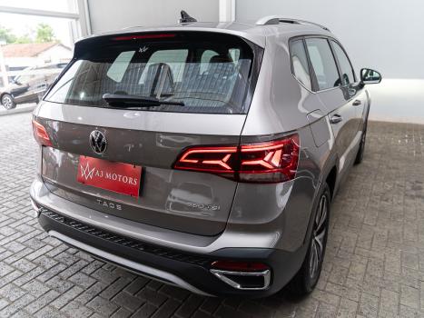 VOLKSWAGEN Taos 1.4 16V 4P FLEX 250 TSI HIGHLINE AUTOMTICO, Foto 30