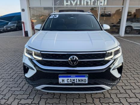 VOLKSWAGEN Taos 1.4 16V 4P FLEX 250 TSI HIGHLINE AUTOM�TICO, Foto 2