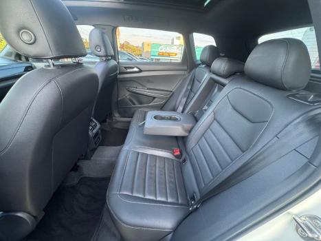 VOLKSWAGEN Taos 1.4 16V 4P FLEX 250 TSI HIGHLINE AUTOM�TICO, Foto 9