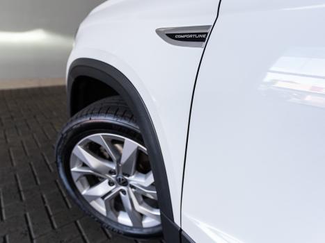 VOLKSWAGEN Taos 1.4 16V 4P FLEX 250 TSI COMFORTLINE AUTOM�TICO, Foto 31