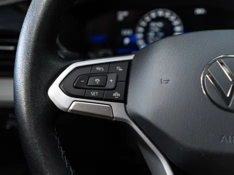 VOLKSWAGEN Taos 1.4 16V 4P FLEX 250 TSI COMFORTLINE AUTOM�TICO, Foto 13