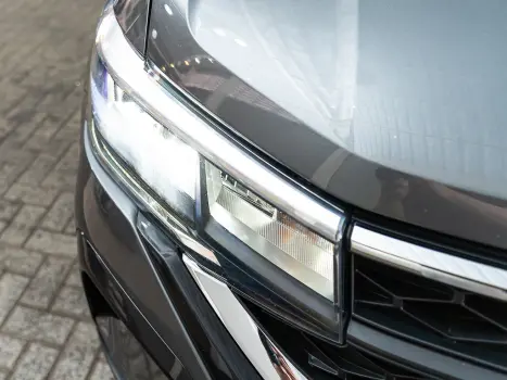 VOLKSWAGEN Taos 1.4 16V 4P FLEX 250 TSI COMFORTLINE AUTOM�TICO, Foto 26