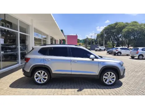 VOLKSWAGEN Taos 1.4 16V 4P FLEX 250 TSI COMFORTLINE AUTOM�TICO, Foto 4