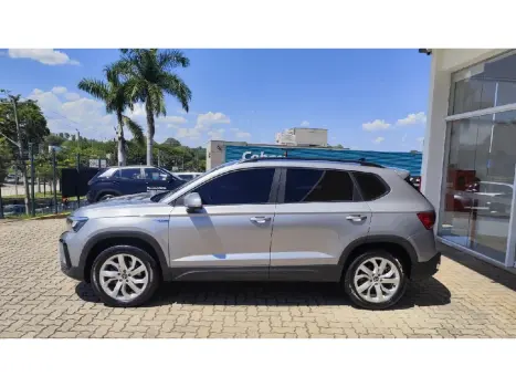 VOLKSWAGEN Taos 1.4 16V 4P FLEX 250 TSI COMFORTLINE AUTOM�TICO, Foto 8