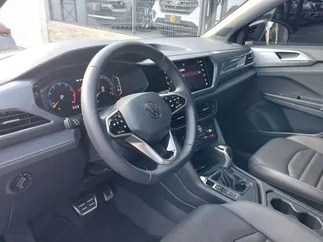 VOLKSWAGEN Taos 1.4 16V 4P FLEX 250 TSI HIGHLINE AUTOM�TICO, Foto 9