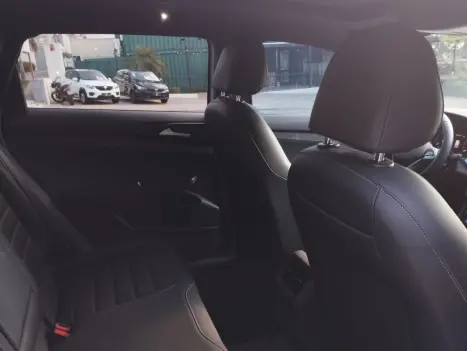 VOLKSWAGEN Taos 1.4 16V 4P FLEX 250 TSI HIGHLINE AUTOM�TICO, Foto 11