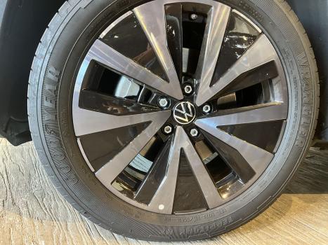 VOLKSWAGEN Taos 1.4 16V 4P FLEX 250 TSI COMFORTLINE AUTOM�TICO, Foto 10
