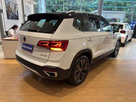 VOLKSWAGEN Taos 1.4 16V 4P FLEX 250 TSI HIGHLINE AUTOM�TICO, Foto 10
