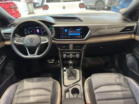 VOLKSWAGEN Taos 1.4 16V 4P FLEX 250 TSI HIGHLINE AUTOM�TICO, Foto 5