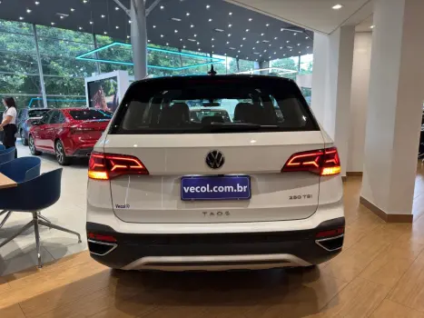 VOLKSWAGEN Taos 1.4 16V 4P FLEX 250 TSI HIGHLINE AUTOM�TICO, Foto 11