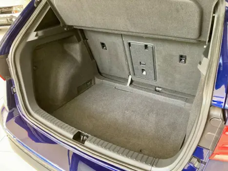 VOLKSWAGEN Taos 1.4 16V 4P FLEX 250 TSI HIGHLINE AUTOM�TICO, Foto 34