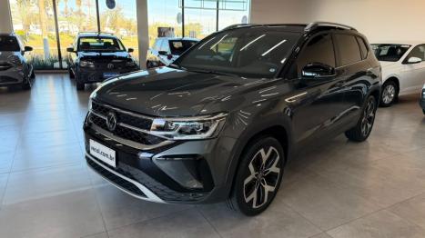 VOLKSWAGEN Taos 1.4 16V 4P FLEX 250 TSI HIGHLINE AUTOM�TICO, Foto 3