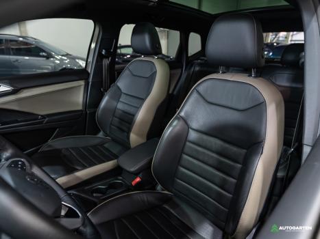 VOLKSWAGEN Taos 1.4 16V 4P FLEX 250 TSI HIGHLINE AUTOM�TICO, Foto 7