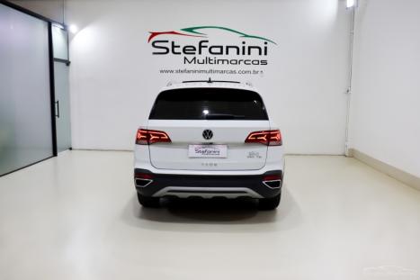 VOLKSWAGEN Taos 1.4 16V 4P FLEX 250 TSI HIGHLINE AUTOM�TICO, Foto 13