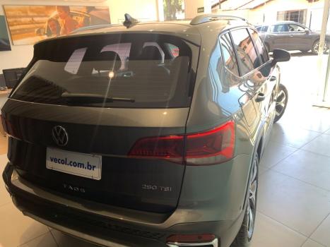 VOLKSWAGEN Taos 1.4 16V 4P FLEX 250 TSI HIGHLINE AUTOMÁTICO, Foto 9
