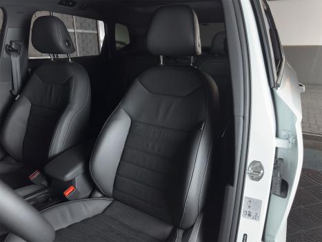 VOLKSWAGEN Taos 1.4 16V 4P FLEX 250 TSI HIGHLINE AUTOMÁTICO, Foto 7