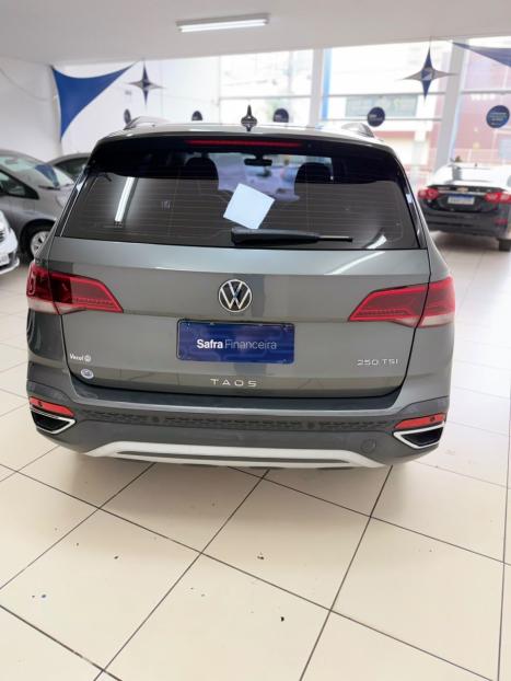 VOLKSWAGEN Taos 1.4 16V 4P FLEX 250 TSI COMFORTLINE AUTOMÁTICO, Foto 4
