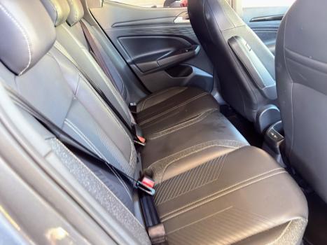VOLKSWAGEN Tera 1.0 12V 4P 170 TSI HIGH AUTOM�TICO, Foto 14