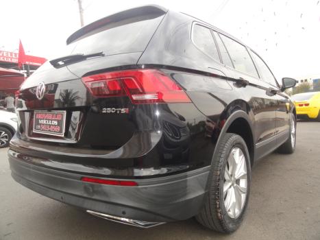 VOLKSWAGEN Tiguan 1.4 250 TSI TOTAL FLEX ALLSPACE COMFORTLINE TURBO AUTOMTICO TIPTRONIC, Foto 5