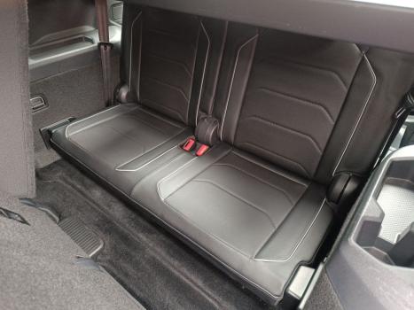 VOLKSWAGEN Tiguan 1.4 250 TSI TOTAL FLEX ALLSPACE COMFORTLINE TURBO AUTOMTICO TIPTRONIC, Foto 11