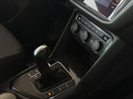 VOLKSWAGEN Tiguan 1.4 250 TSI TOTAL FLEX ALLSPACE TURBO AUTOMTICO TIPTRONIC, Foto 4