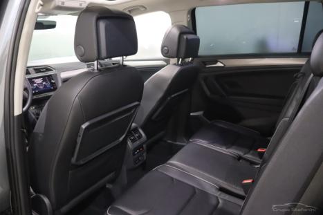 VOLKSWAGEN Tiguan 1.4 250 TSI TOTAL FLEX ALLSPACE COMFORTLINE TURBO AUTOMTICO TIPTRONIC, Foto 10