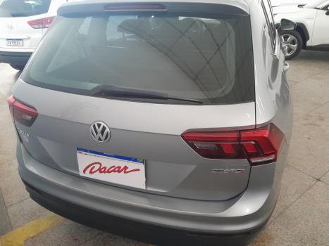 VOLKSWAGEN Tiguan 1.4 250 TSI TOTAL FLEX ALLSPACE COMFORTLINE TURBO AUTOMTICO TIPTRONIC, Foto 2