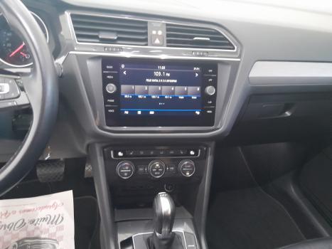 VOLKSWAGEN Tiguan 1.4 250 TSI TOTAL FLEX ALLSPACE COMFORTLINE TURBO AUTOMTICO TIPTRONIC, Foto 6