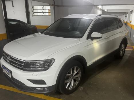VOLKSWAGEN Tiguan 1.4 250 TSI TOTAL FLEX ALLSPACE COMFORTLINE TURBO AUTOM�TICO TIPTRONIC, Foto 4