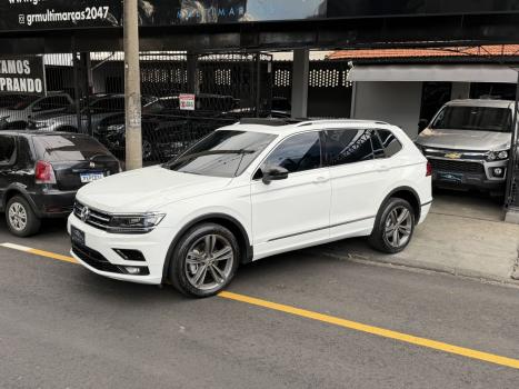 VOLKSWAGEN Tiguan 1.4 250 TSI TOTAL FLEX ALLSPACE COMFORTLINE TURBO AUTOM�TICO TIPTRONIC, Foto 2