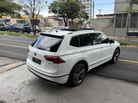VOLKSWAGEN Tiguan 1.4 250 TSI TOTAL FLEX ALLSPACE COMFORTLINE TURBO AUTOM�TICO TIPTRONIC, Foto 7