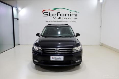 VOLKSWAGEN Tiguan 1.4 250 TSI TOTAL FLEX ALLSPACE COMFORTLINE TURBO AUTOM�TICO TIPTRONIC, Foto 2