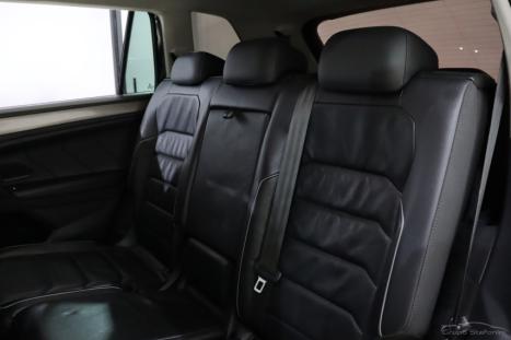 VOLKSWAGEN Tiguan 1.4 250 TSI TOTAL FLEX ALLSPACE COMFORTLINE TURBO AUTOM�TICO TIPTRONIC, Foto 8