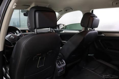 VOLKSWAGEN Tiguan 1.4 250 TSI TOTAL FLEX ALLSPACE COMFORTLINE TURBO AUTOM�TICO TIPTRONIC, Foto 10