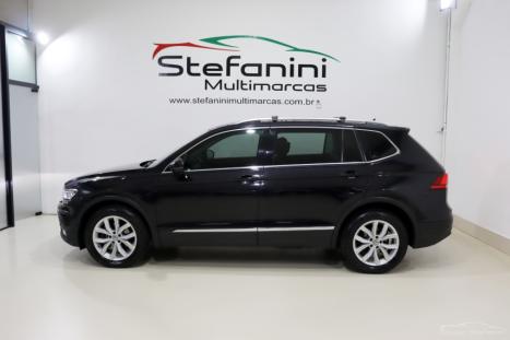 VOLKSWAGEN Tiguan 1.4 250 TSI TOTAL FLEX ALLSPACE COMFORTLINE TURBO AUTOM�TICO TIPTRONIC, Foto 11