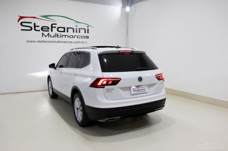 VOLKSWAGEN Tiguan 1.4 250 TSI TOTAL FLEX ALLSPACE COMFORTLINE TURBO AUTOM�TICO TIPTRONIC, Foto 15