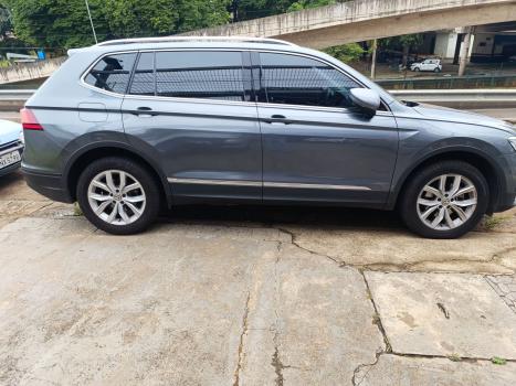 VOLKSWAGEN Tiguan 1.4 250 TSI TOTAL FLEX ALLSPACE COMFORTLINE TURBO AUTOM�TICO TIPTRONIC, Foto 6