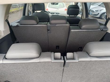 VOLKSWAGEN Tiguan 1.4 250 TSI TOTAL FLEX ALLSPACE COMFORTLINE TURBO AUTOM�TICO TIPTRONIC, Foto 9